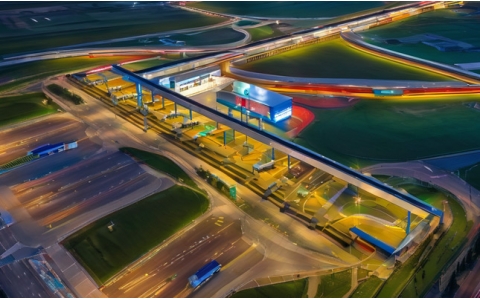 雄獅古堡2003年份法國(guó)雄獅2010年份 大瓶裝1.5升